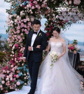 Instagram:ソン・イェジン(@yejinhand)より