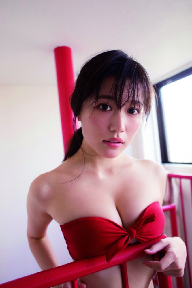 小日向ゆか⒞光文社／週刊FLASH 写真◎桑島智輝