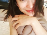 山田優、スッピンが美しすぎる寝起きショットが話題に　「本当にキレイ」「朝からドキッとした」