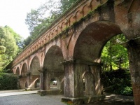南禅寺水路閣（Daderotさん撮影、Wikimedia Commons
