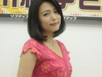 川村ゆきえ