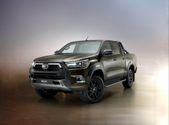 トヨタが、欧州で新型ハイラックスを発表、欧州では7月に販売開始！？