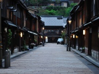 ひがし茶屋街（kya_miさん撮影、Flickrより）