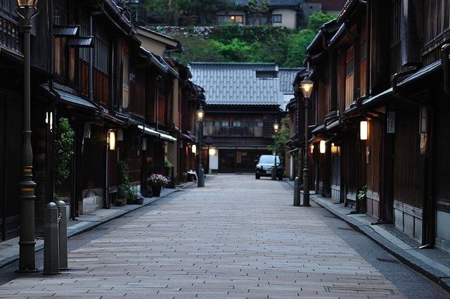 ひがし茶屋街（kya_miさん撮影、Flickrより）