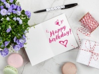「ひとりの誕生日」を最高に楽しむ方法・9選