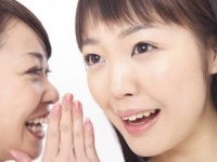 ち、近い……！　口臭がきつい人にしてほしくないこと4つ