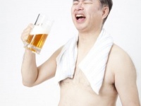 風呂上がりの“全裸”よりも！　妻が見たくない「夫の姿」・7選