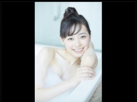 「まいんちゃん」こと福原遥、泡風呂＆水着姿がセクシーすぎる写真集発売決定にファン歓喜！　「もうこんな大人なのか･･･」