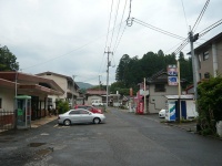 志和口駅前（Opqrさん撮影、Wikimedia Commonsより）