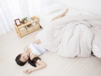 こうしないとダメなの！　寝るときの体勢4選