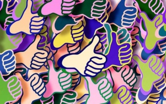 親指と人類の進化の関係。人類は親指が器用に動かせるようになる前から道具を使いこなしていた可能性（独研究）