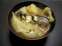 ゴッコ汁（タクナワンさん撮影、Wikimedia Commons