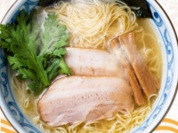 あっさり系代表は...（鯛だしそば・つけ麺はなやま公式サイトより）
