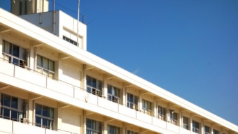 各校での安全対策が求められる