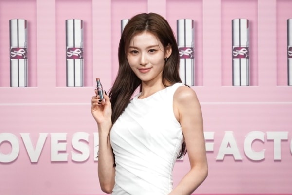 東京で初開催の「YSL LOVESHINE FACTORY」。SANA&平野紫耀のお気に入りコンテンツは?