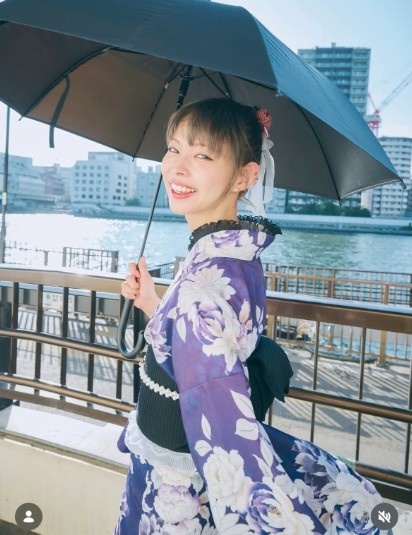 Instagram:最上もが(@mogatanpe)より