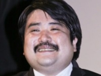 空気階段・鈴木もぐら