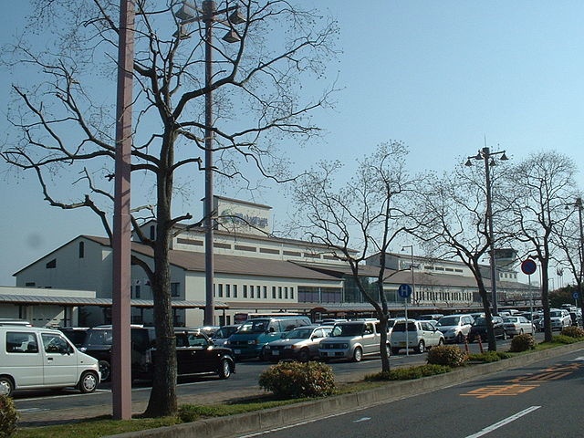 岡山空港の愛称、「岡山桃太郎空港」に（Wikipedia Commons