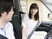 ね、寝てないよ（汗）！　ドライブデートでこっそり彼に気を遣っていること4つ