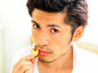 危ないのは？　「意外と浮気するタイプの男性」の見わけ方10