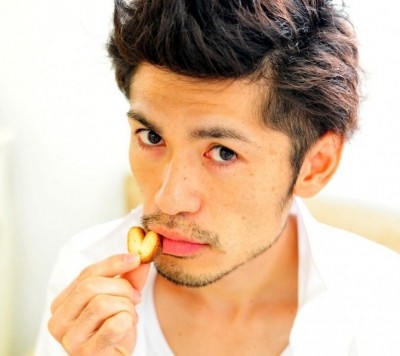 危ないのは？　「意外と浮気するタイプの男性」の見わけ方10