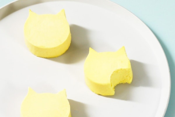 ねこ好き必見！　ファミマ限定「にゃんともおいしいチーズケーキ」発売