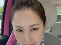 佐田茉莉子公式ツイッターより　https://twitter.com/Mariko_sata