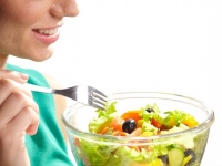 ​1日1食は体に良いのか検証。少食芸能人たち