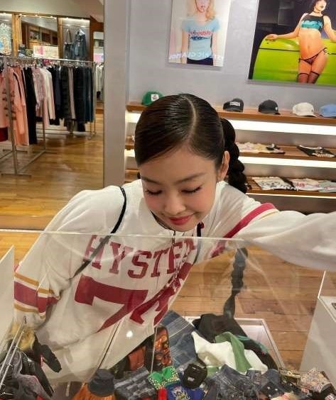 Instagram:J(@jennierubyjane)より