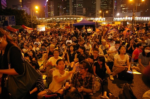 【現地ルポ】民主化デモで香港分裂!? 騒乱の裏に謎のアメリカ人