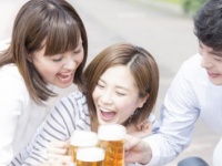 あなたはどっち!?　気になる男性に「好きな女性がいる」と知って身を引く女性は24％！