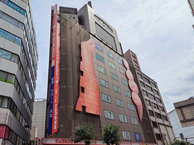 ビックカメラ 池袋 カメラ・パソコン館（2023年6月1日、Jタウンネット撮影＝以下同）