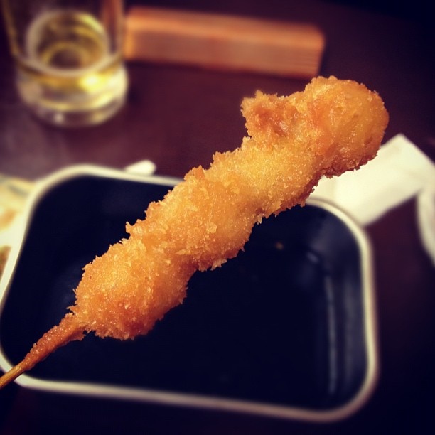 串カツの二度漬け禁止、今や常識？画像はイメージです（omoonさん撮影、flickrより）