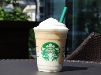 ライムとヨーグルトの絶妙バランス。スタバ新作フラペチーノ、おすすめの飲み方は？