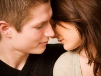 やわらかいっ！　男性が「唇以外」にキスしたくなる場所