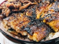 これがうな牛丼だ（画像は三谷うなぎ屋の公式FaceBookより）