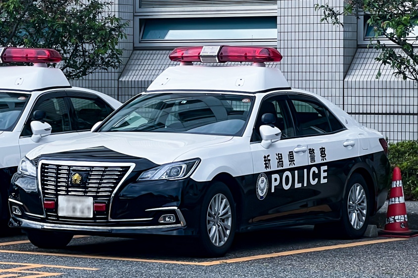 市立中学校教諭(22)　女性にわいせつな行為を見せるよう脅迫・逮捕　教委は「(教諭は)現在取り調べを受けている」