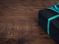 彼氏に財布をプレゼントするならコレ。男性に聞いた、財布へのこだわり