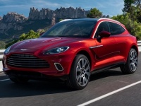 アストンマーティン初のSUVモデル、DBXってどんな車？