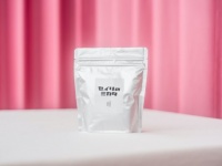 経血汚れをしっかり落とす。「セイリのミカタ 経血用洗剤」発売