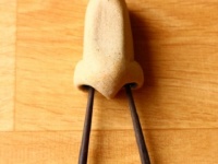 世界に一つだけの鼻？！「鼻の箸置き」を販売中