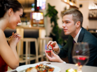 何歳上からがヤバい？　男性が両親に紹介しづらい、年上彼女との年齢差ランキング！