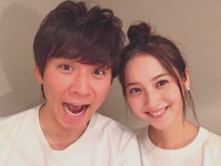 顔ちっさ！（佐々木希Instagramより）