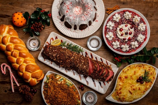 世界の人はクリスマスの夕食に何を食べてる?世界16か国の料理メニュー