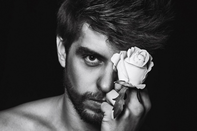 草食男子でもひそかに狙っている mika