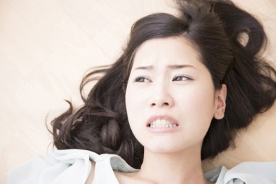 徹夜も階段もキツいっ！　女子に聞いた「若いころとはちがうな……」と感じる瞬間6選