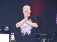 やす子