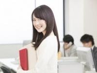 周囲が「美人なのも納得！」と思う職業・6つ