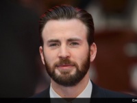 クリス・エヴァンス、アベンジャーズの後は『第9地区』ニール・ブロムカンプ監督の新作に主演