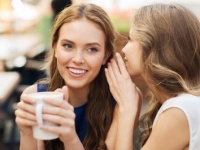 デリケートの極み！　女友だちが妊活していたら、それを伝えてほしい？⇒「伝えてほしい：52.2％」